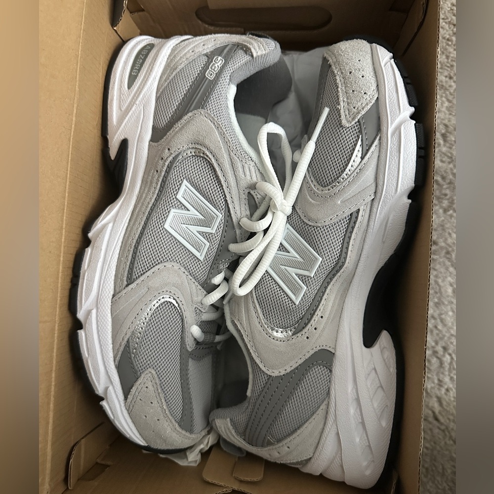 New balance 530
